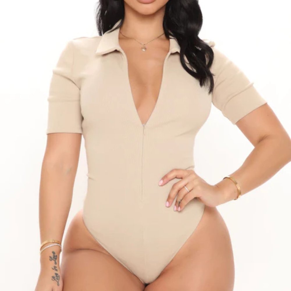 Fashion Nova Hustle and Grind Short Sleeve Bodysuit - Nude